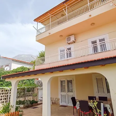 Apartment Huanita Promajna Exterior photo