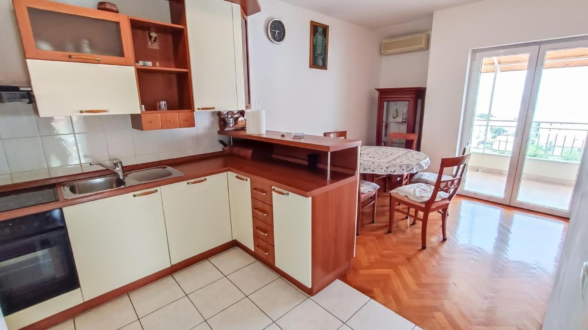 Huanita Apartment