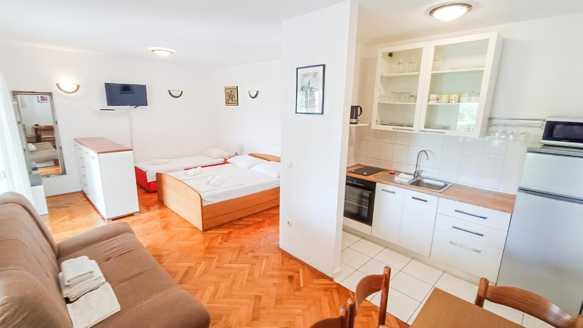 Apartment Huanita Promajna